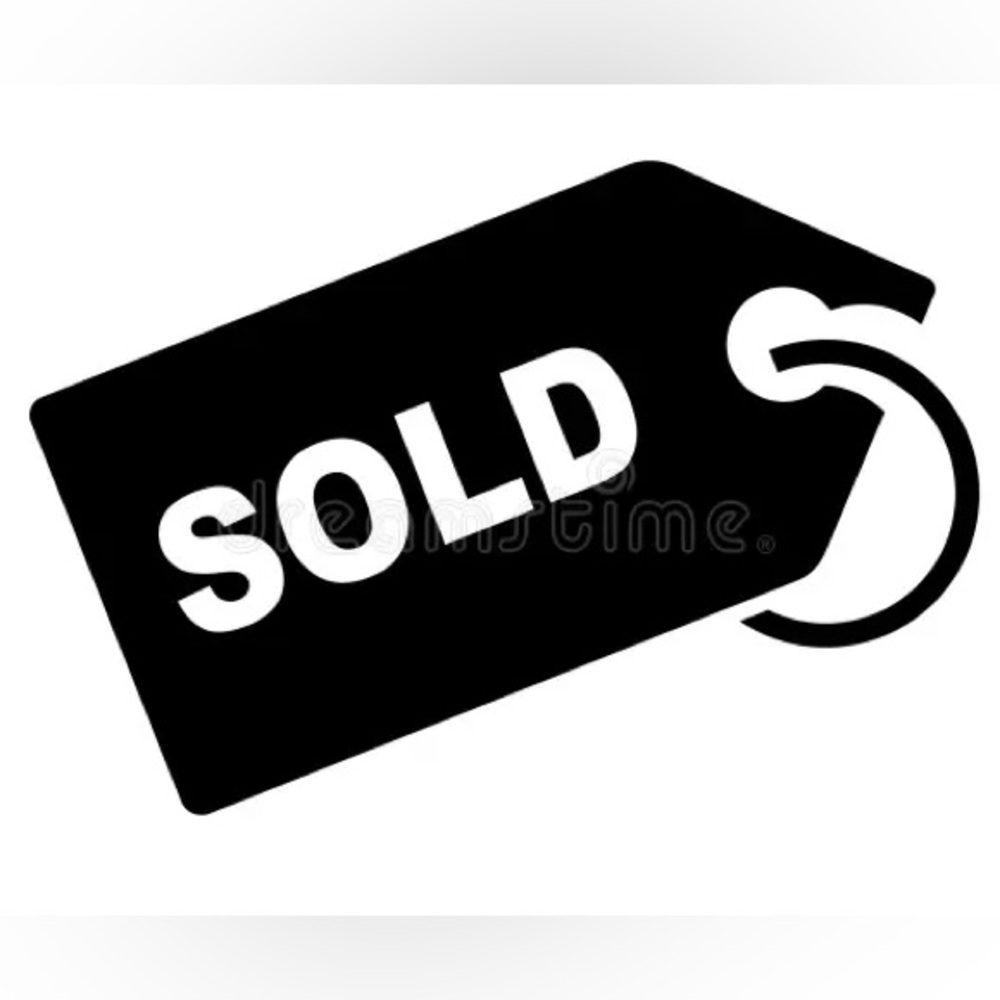 *****SOLD DO NOT BUY*****Show me your mumu dolphin shorts size small